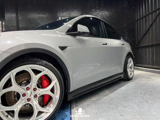 Bianco luminoso Modello Y Larghezza personalizzata Diffusore posteriore Bumper Fibra di carbonio secca