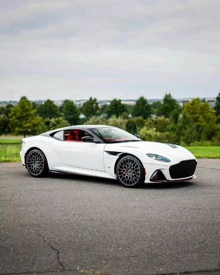DBS Aston Martin Body Kit Bianco 770 Stile Spoiler anteriore in diffusore labiale auto
