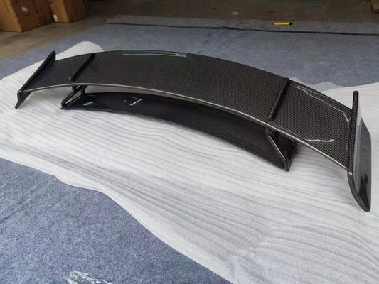 Per Mercedes-Benz AMG GT50 GT63 Spoiler in fibra di carbonio AMG GT50 GT63 Ala di spoiler in fibra di carbonio in stile RT900
