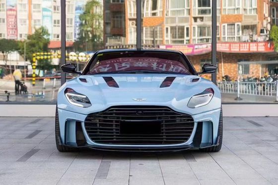 Aston Martin DB11 Carbon Fiber Body Kit DB11 stile mansory anteriore e posteriore coppiere gonna laterale parafango spoiler cappuccio